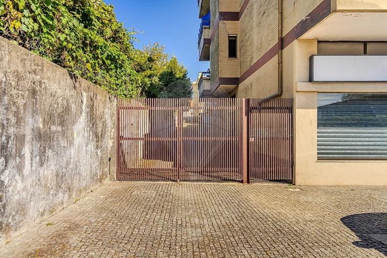 Apartamento T2 para Venda em Cidade da Maia Foto 22