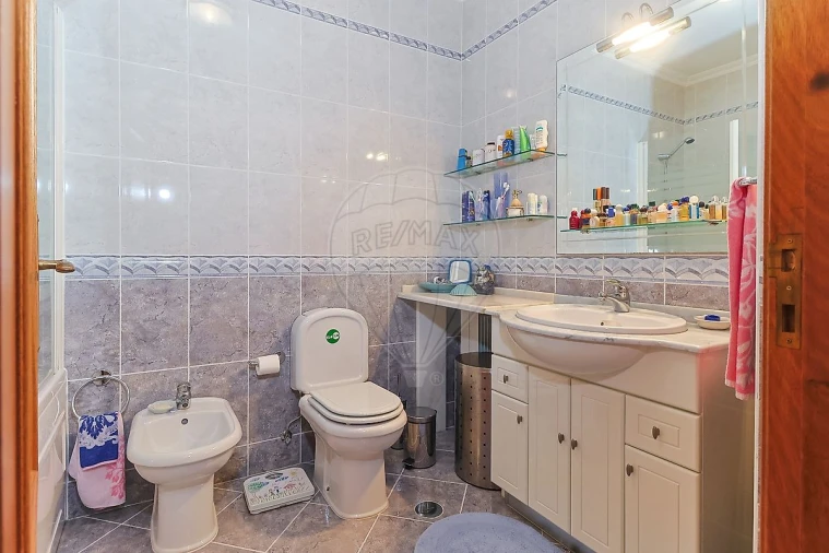 Apartamento T2 para Venda em Buarcos Foto 13