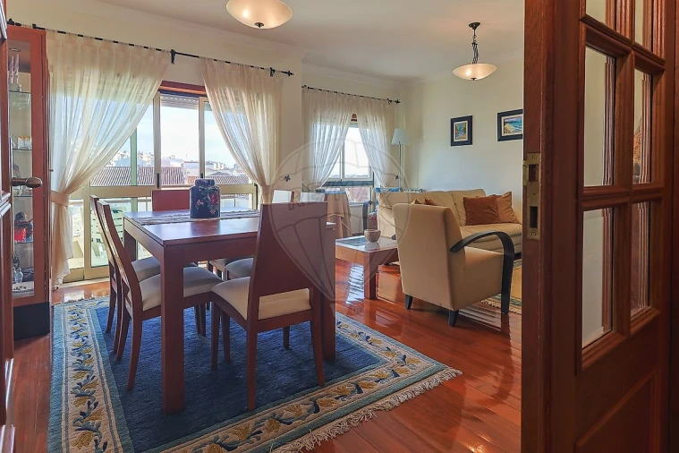 Apartamento T2 para Venda em Buarcos Foto 3