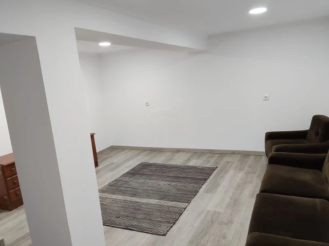 Moradia T3 para Venda em Ceira Foto 31