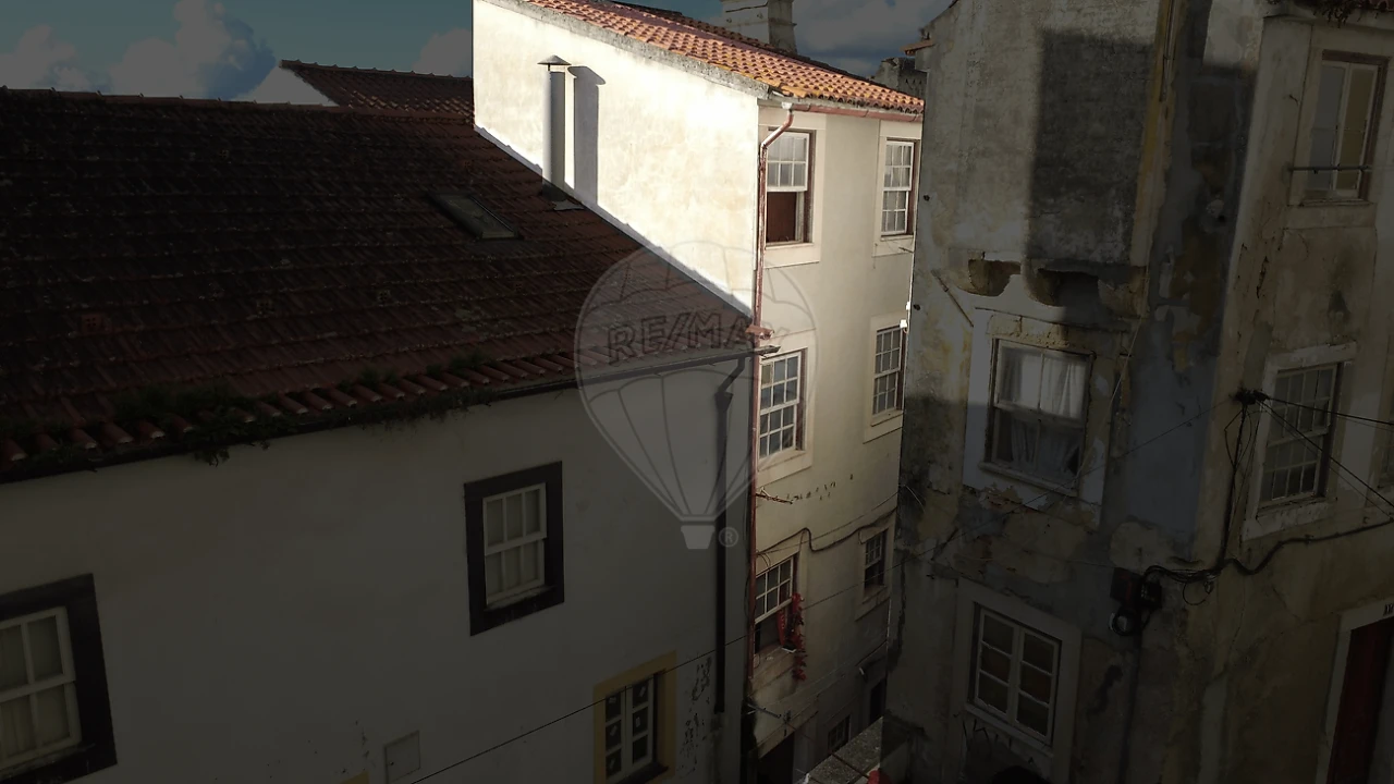 Prédio para Venda em Sé Nova, Santa Cruz, Almedina e São Bartolomeu Foto 2