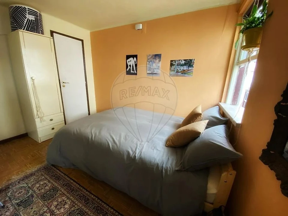 Prédio para Venda em Sé Nova, Santa Cruz, Almedina e São Bartolomeu Foto 4