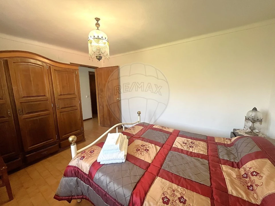 Moradia T3 para Venda em Castanheira de Pêra e Coentral Foto 8