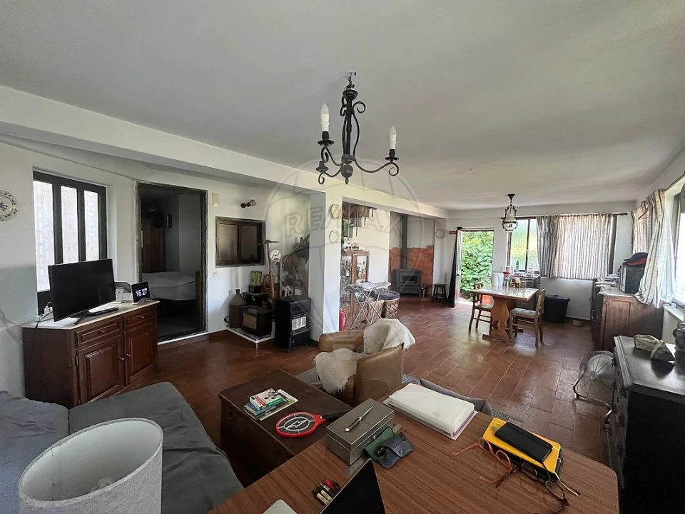 Moradia T3 para Venda em Castanheira de Pêra e Coentral Foto 34