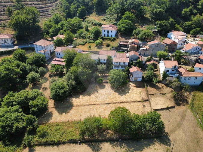 Moradia T3 para Venda em Castanheira de Pêra e Coentral Foto 4