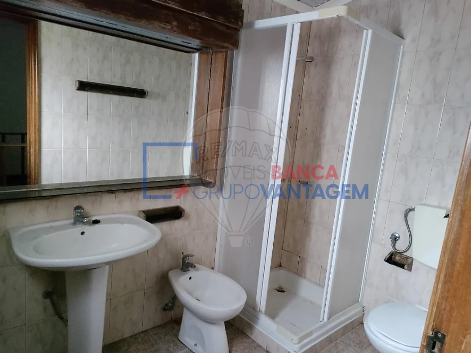 Moradia T4 para Venda em Santo Antonio Foto 20