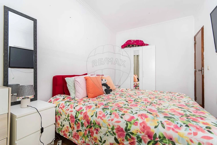 Apartamento T2 para Venda em Águas Livres Foto 13