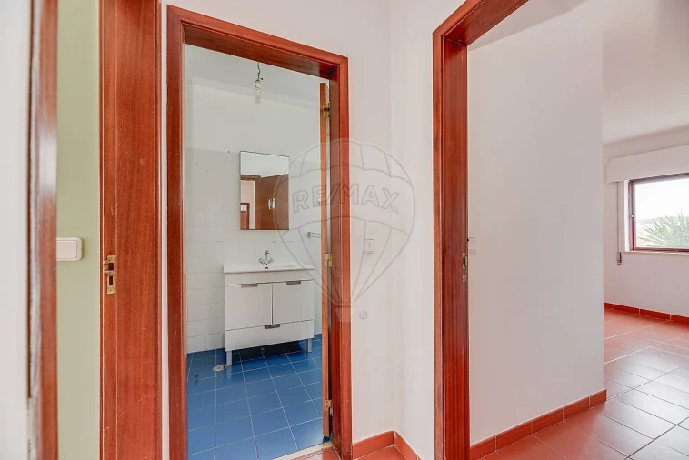 Apartamento T3 para Venda em Algueirão-Mem Martins Foto 21