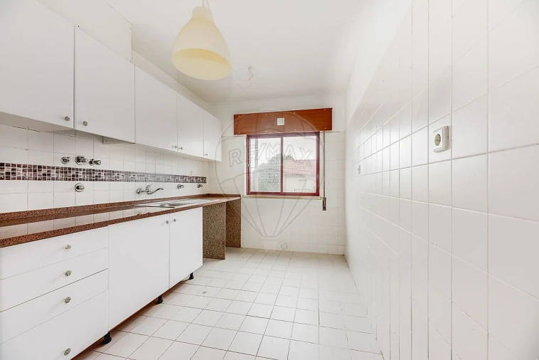 Apartamento T3 para Venda em Algueirão-Mem Martins Foto 15