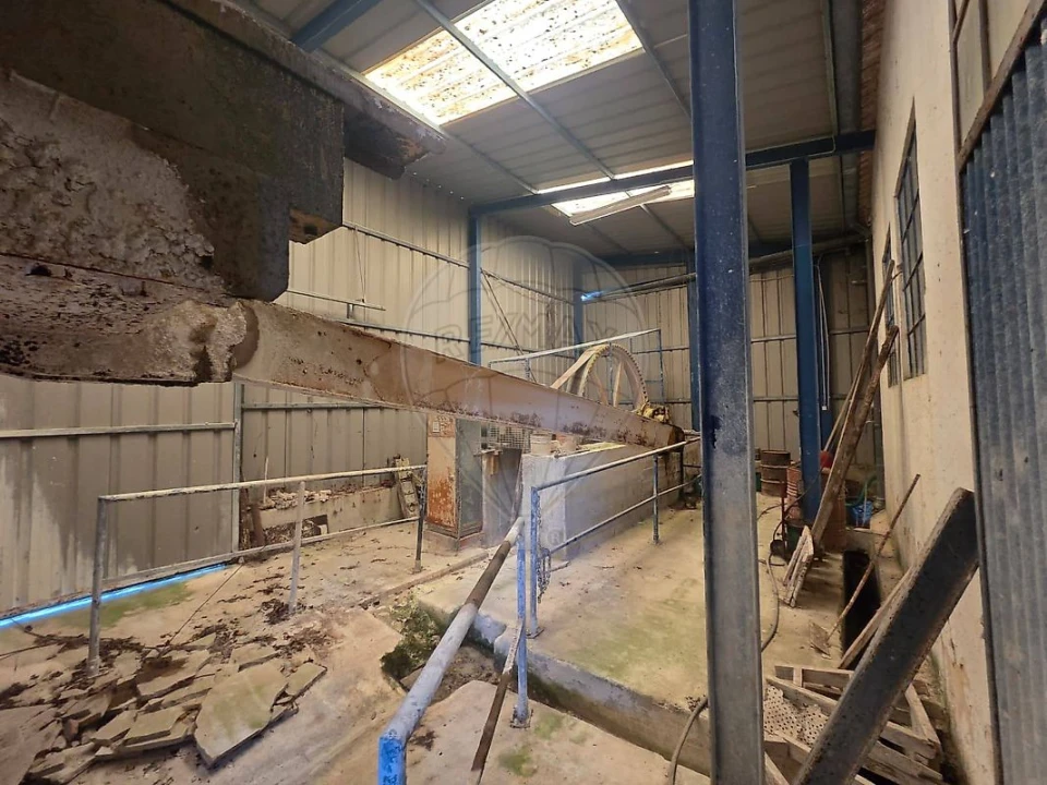 Armazém para Venda em Almargem do Bispo, Pêro Pinheiro e Montelavar Foto 23