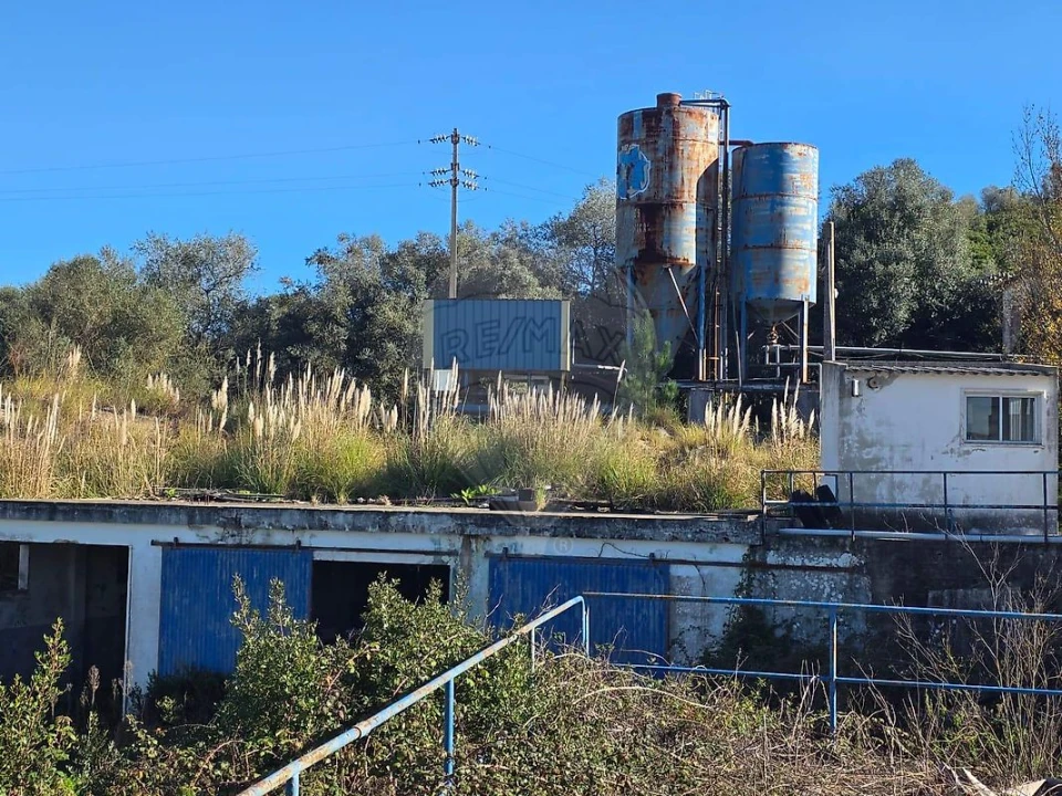 Armazém para Venda em Almargem do Bispo, Pêro Pinheiro e Montelavar Foto 11