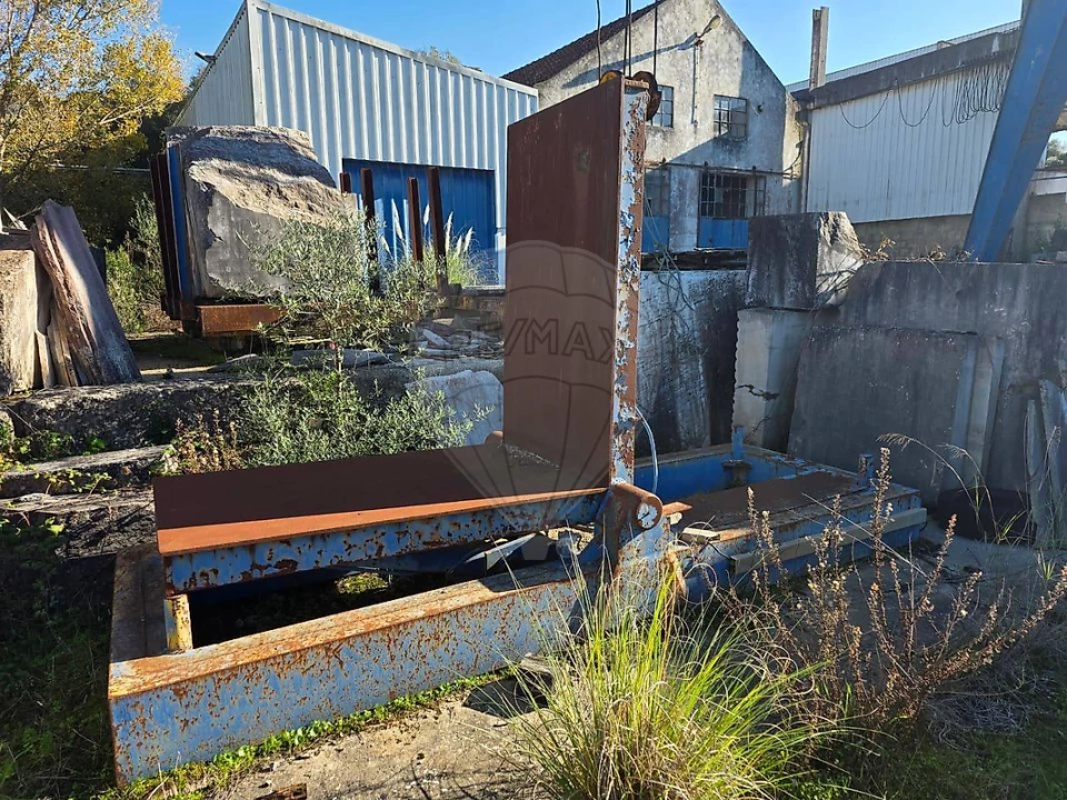 Armazém para Venda em Almargem do Bispo, Pêro Pinheiro e Montelavar Foto 32