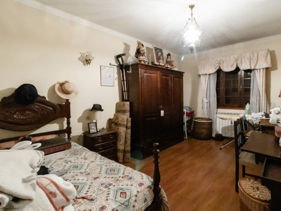 Moradia T5 para Venda em Sepins e Bolho Foto 11