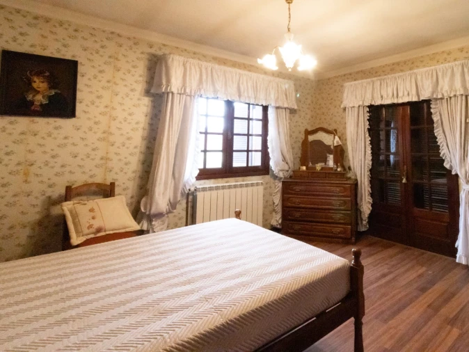 Moradia T5 para Venda em Sepins e Bolho Foto 19