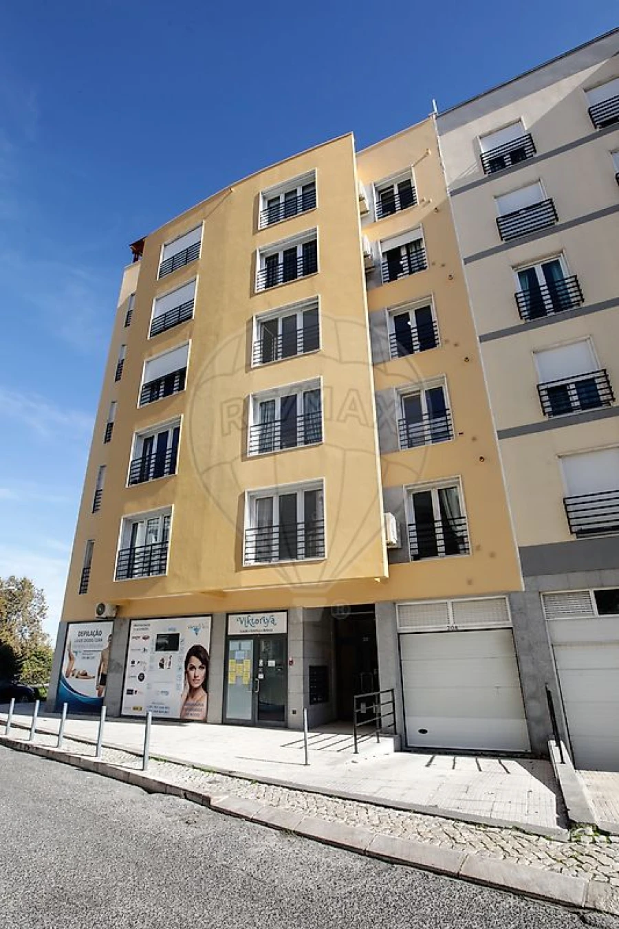 Apartamento T2 para Venda em Areeiro Foto 38