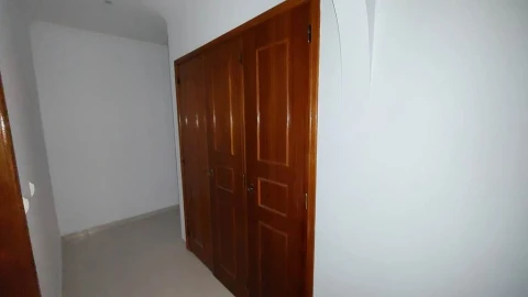 Apartamento T2 para Venda em Agualva e Mira-Sintra