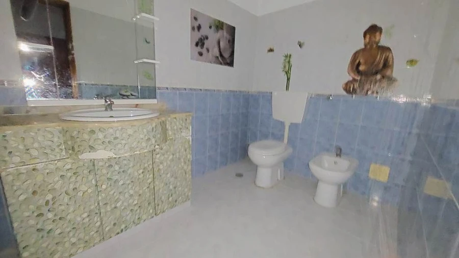 Apartamento T2 para Venda em Agualva e Mira-Sintra Foto 13