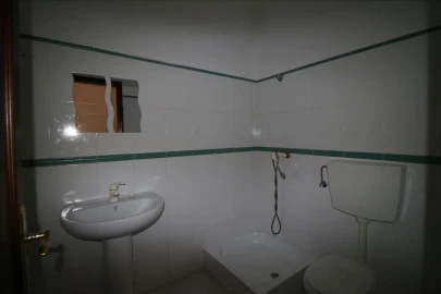 Apartamento T4 para Venda em Marvila, Ribeira Santarém, São Salvador, São Nicolau