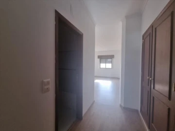 Apartamento T3 para Venda em Marvila, Ribeira Santarém, São Salvador, São Nicolau