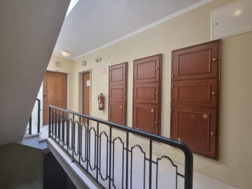 Apartamento T3 para Venda em Marvila, Ribeira Santarém, São Salvador, São Nicolau