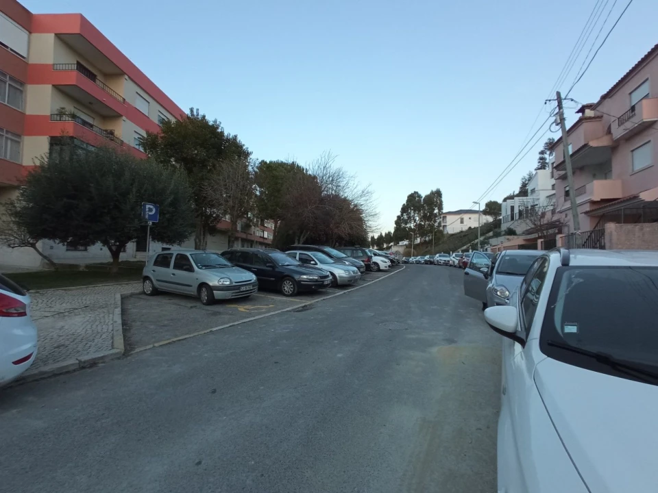 Apartamento T1 para Venda em Agualva e Mira-Sintra Foto 15