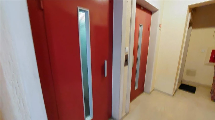 Apartamento T2 para Venda em Agualva e Mira-Sintra Foto 3