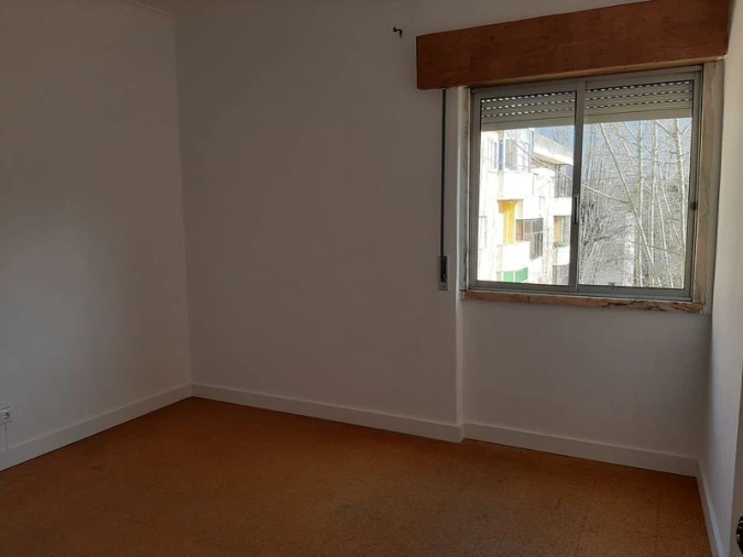 Apartamento T3 para Venda em Rio de Mouro Foto 11