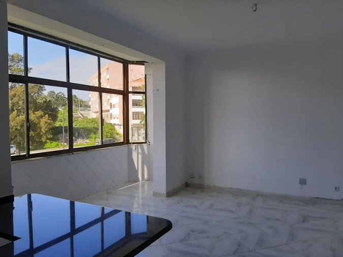 Apartamento T3 para Venda em Rio de Mouro Foto 6