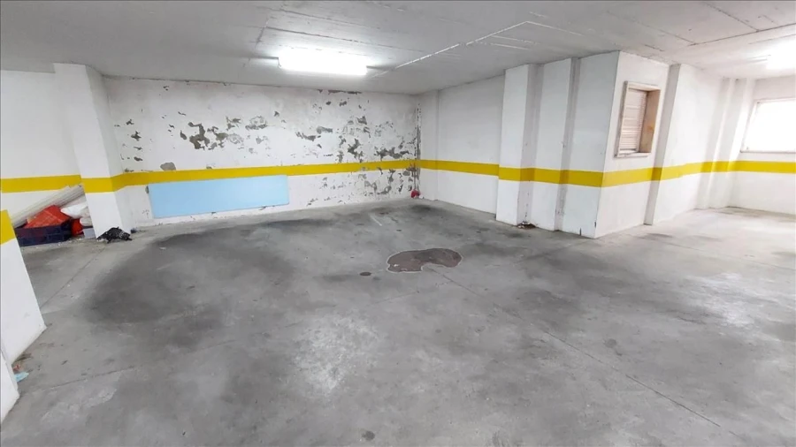 Apartamento T2 para Venda em Rio de Mouro Foto 14