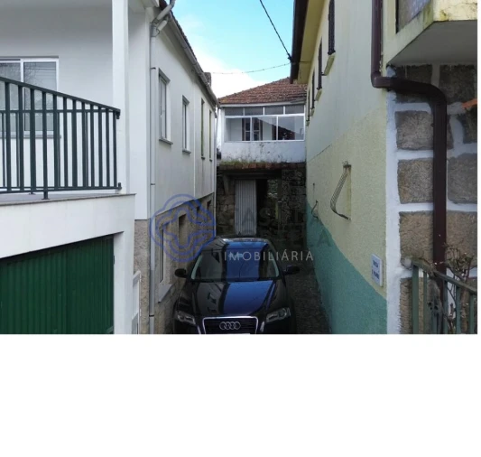 Moradia T3 para Venda em São Miguel do Mato Foto 12