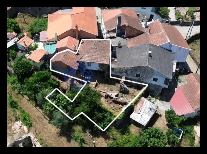 Moradia T3 para Venda em São Miguel do Mato Foto 33