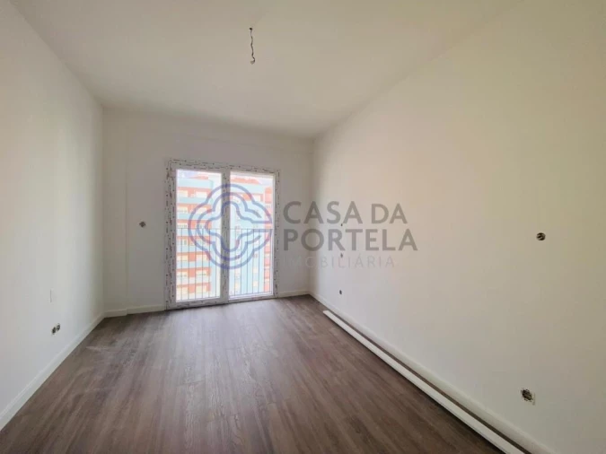 Apartamento T3 para Venda em Corroios Foto 5