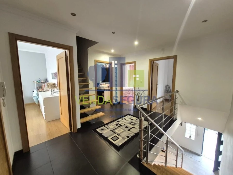 Moradia T5 para Venda em Safara e Santo Aleixo da Restauração Foto 23