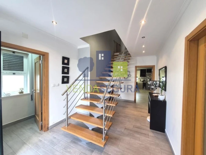 Moradia T5 para Venda em Safara e Santo Aleixo da Restauração Foto 10