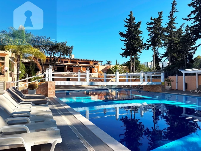 Apartamento T2 para Venda em Albufeira e Olhos de Água Foto 2