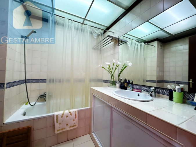 Apartamento T2 para Venda em Albufeira e Olhos de Água Foto 16