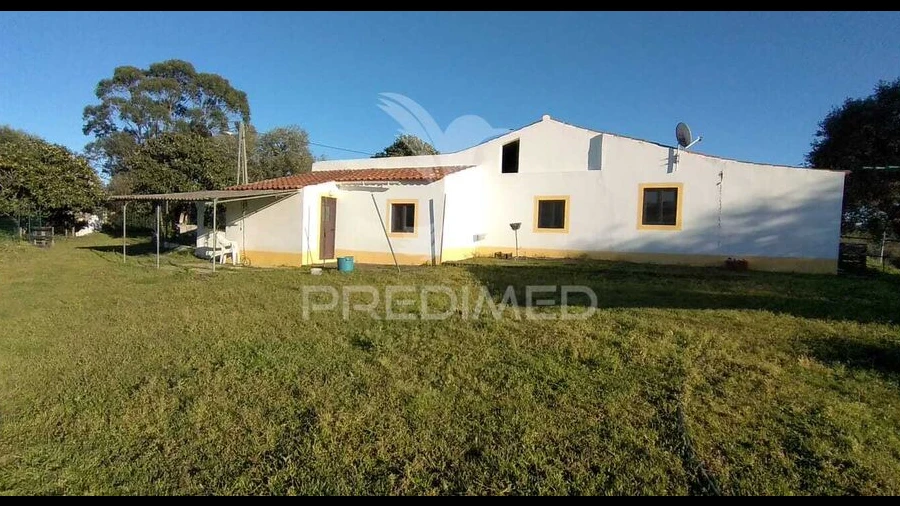 Quinta T3 para Venda em São Francisco da Serra
