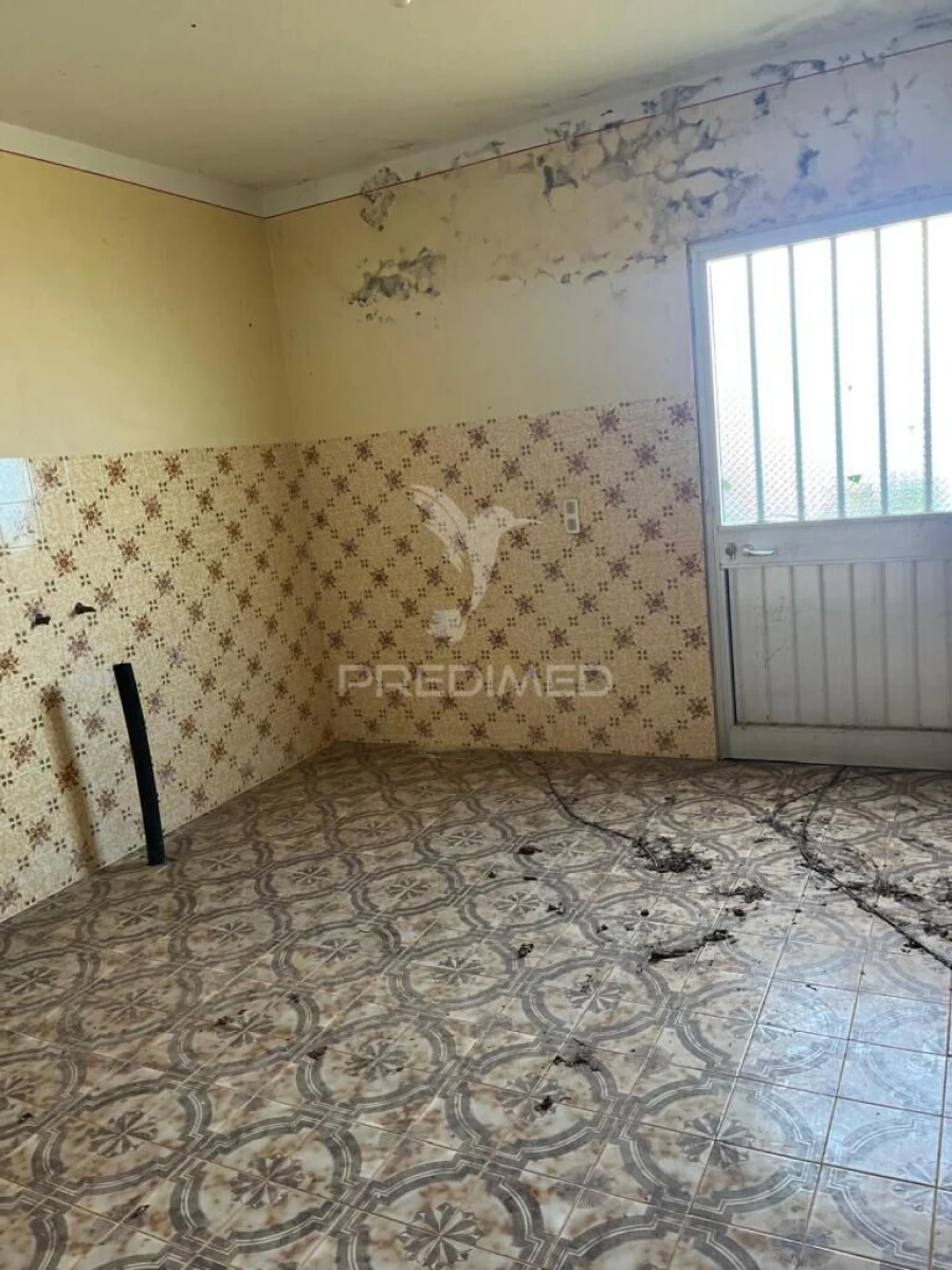 Moradia T4 para Venda em Porto Moniz Foto 4