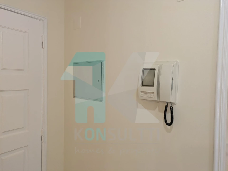 Apartamento T2 para Venda em Algueirão-Mem Martins Foto 13