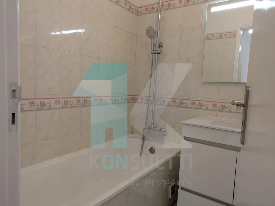 Apartamento T2 para Venda em Algueirão-Mem Martins Foto 15