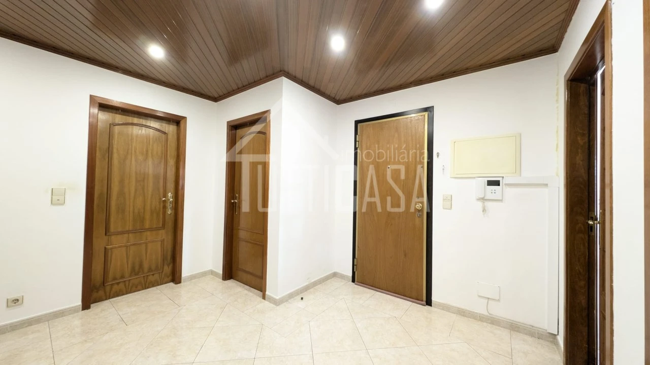 Apartamento T3 para Venda em Malveira e São Miguel de Alcainça Foto 8