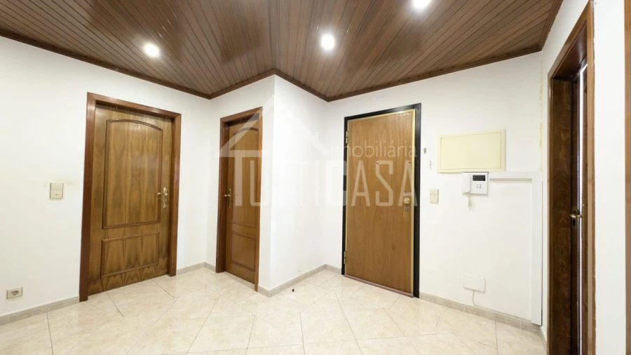 Apartamento T3 para Venda em Malveira e São Miguel de Alcainça Foto 8