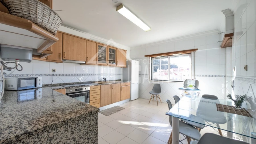 Apartamento T3 para Venda em Malveira e São Miguel de Alcainça Foto 4