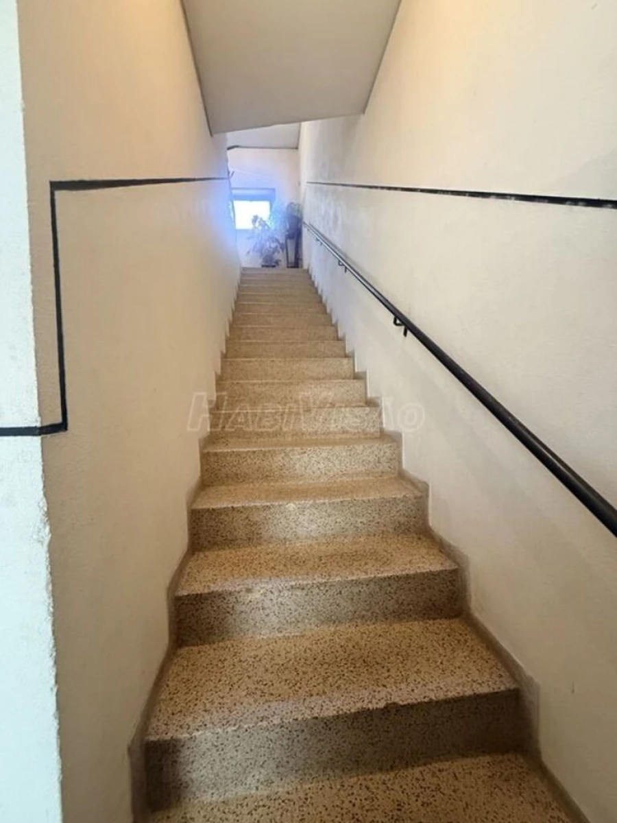 Prédio para Venda em Mafamude e Vilar do Paraíso Foto 3