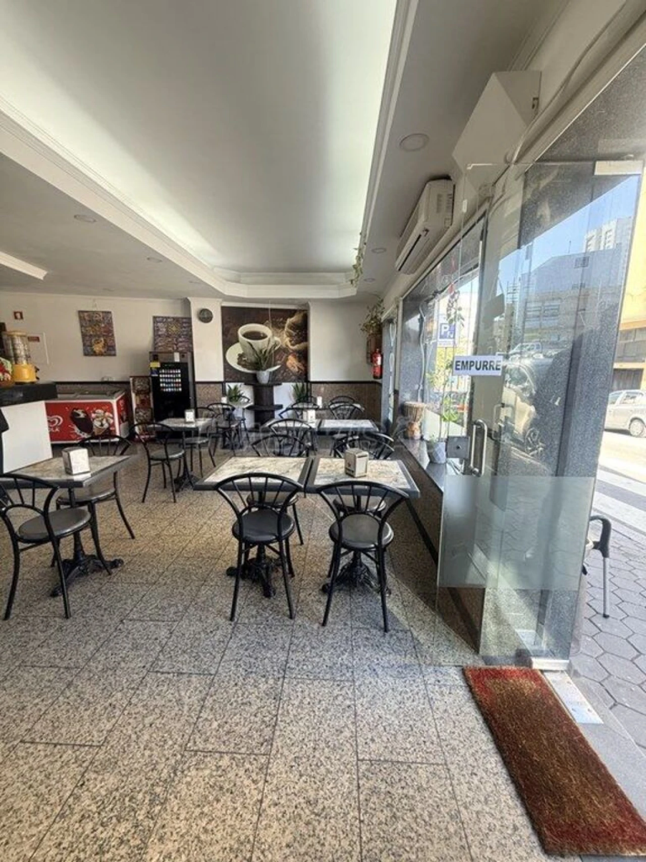 Prédio para Venda em Mafamude e Vilar do Paraíso Foto 4