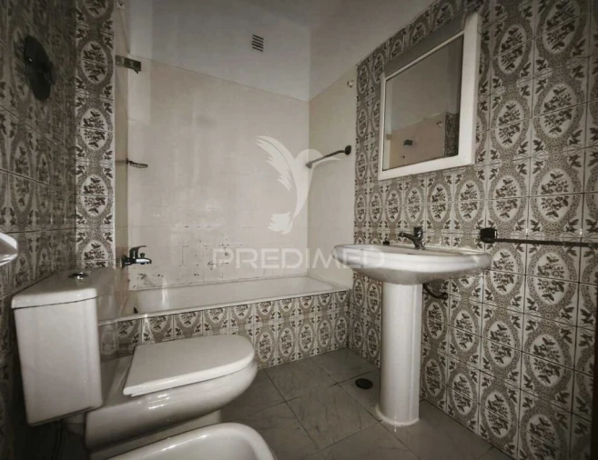 Apartamento T2 para Venda em Cacém e São Marcos Foto 13