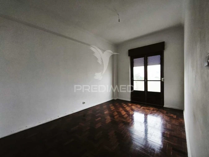 Apartamento T2 para Venda em Cacém e São Marcos Foto 8