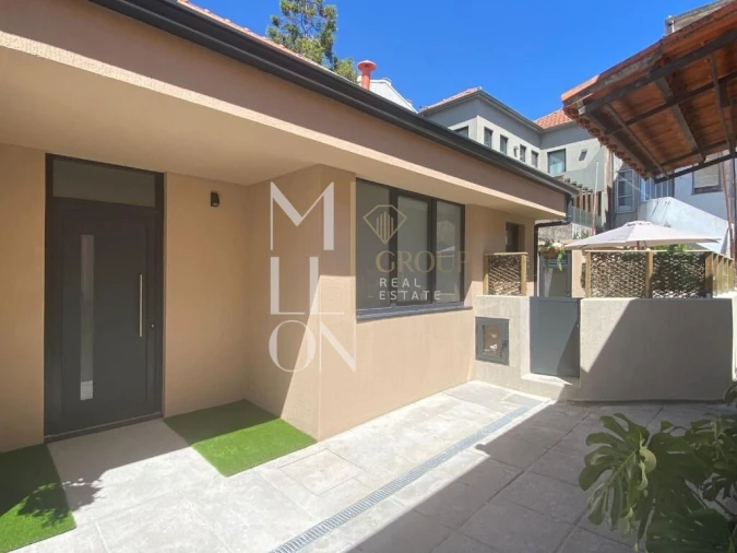 Moradia T2 para Venda em Paranhos