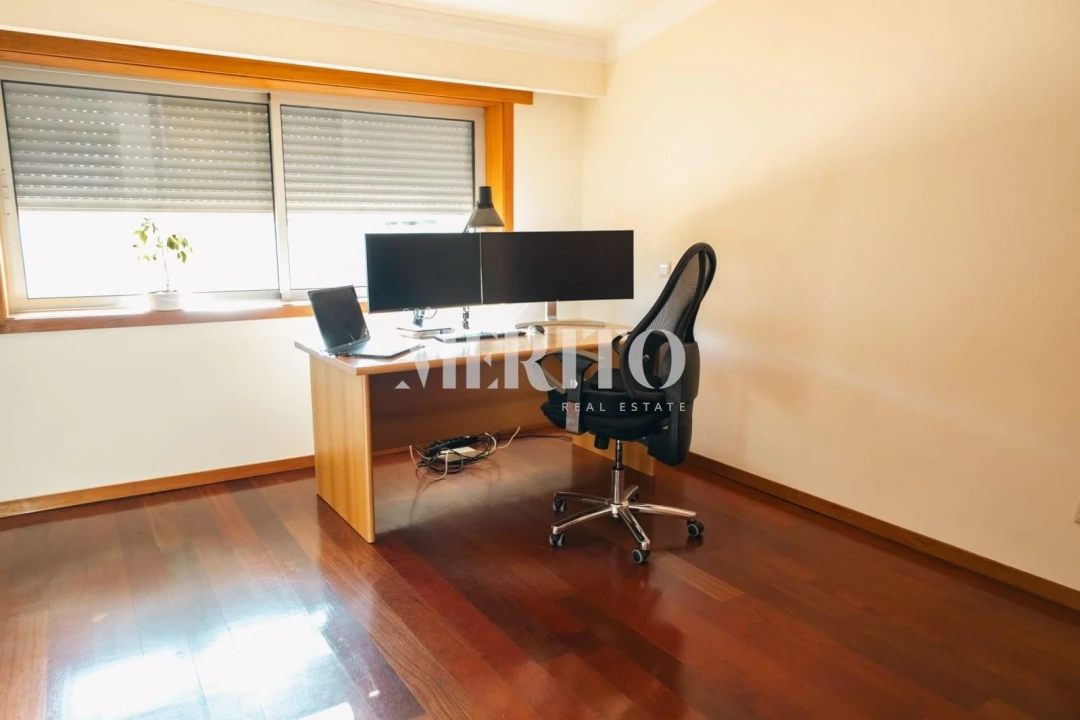 Moradia T4 para Venda em Mesão Frio Foto 15