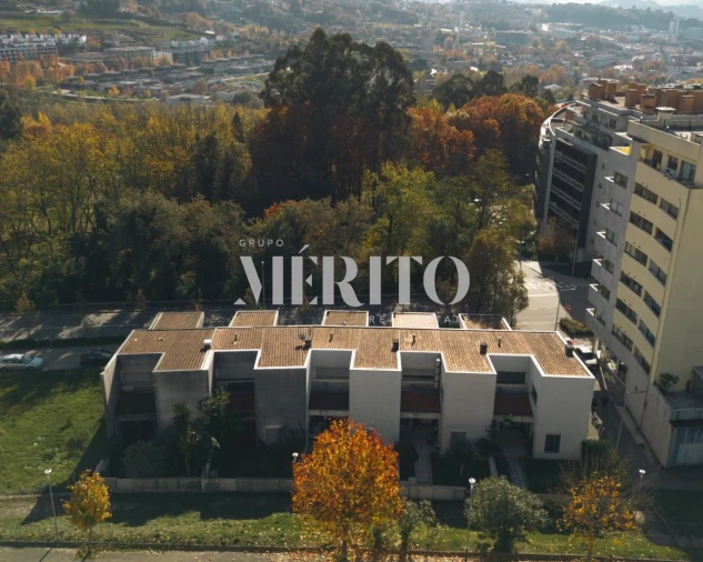 Moradia T4 para Venda em Mesão Frio